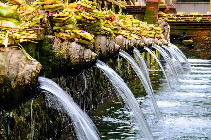 Ubud Rice Terraces, Kanto Lampo Waterfall & Tirta Empul Day Tour — Bali Culture and Nature
