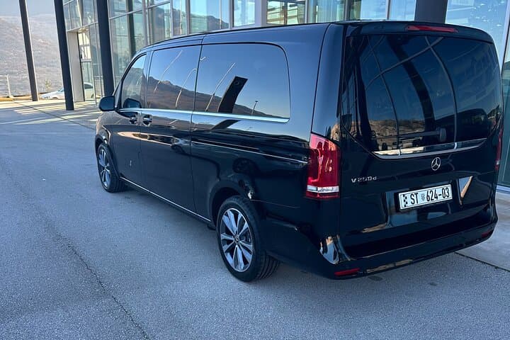 Private Transfer Split to Ljubljana via Plitvice Lakes National Park photo 2