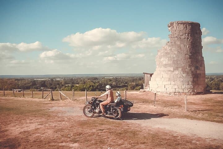 Loire Sidecar Day Trip from Saumur: Castles, Vineyards & Village Views