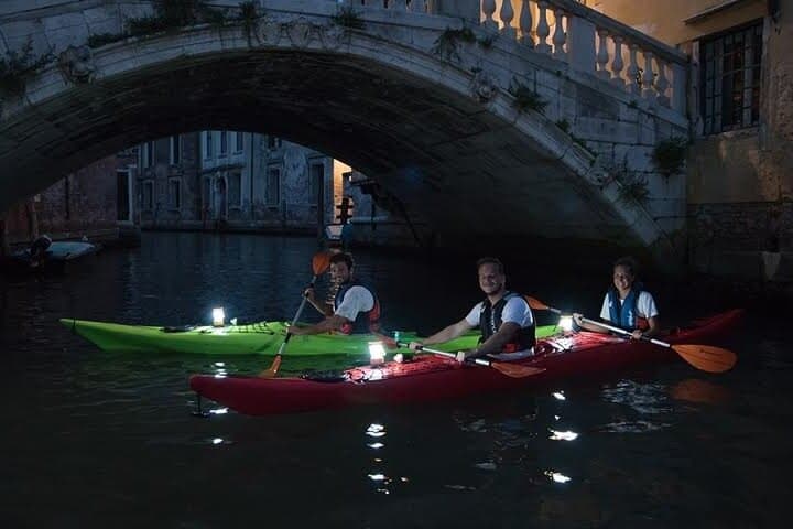 Night Kayak Venice: Sunset Lagoon & Secret Canals Tour photo 3