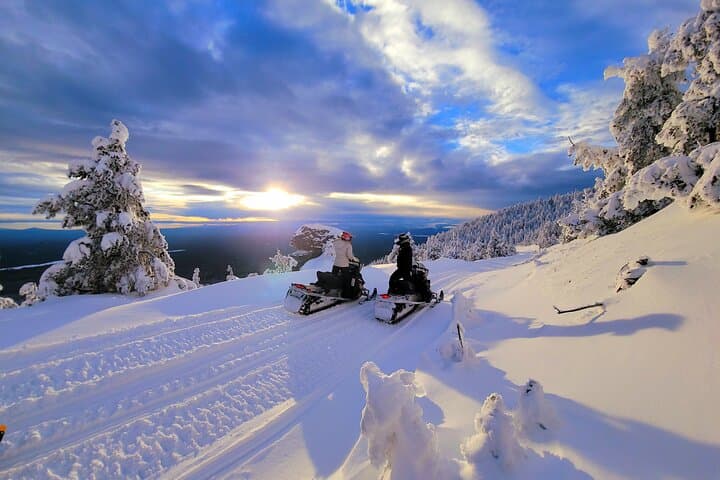 Newberry Snowmobile Tours: Guided Rides Through the National Volcanic Monument