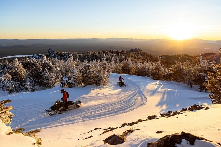 Newberry Snowmobile Tours: Guided Rides Through the National Volcanic Monument photo 5