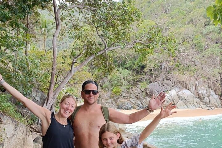 Puerto Vallarta City Tour Express: Banderas Bay, Los Arcos & Virgin Beaches photo 3