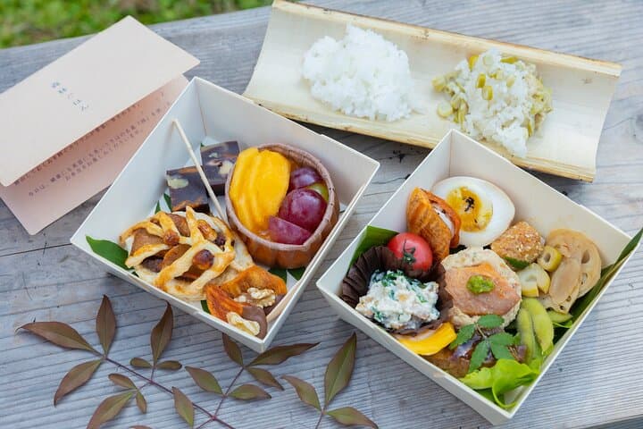 Bamboo-Steamed Lunch: Private Outdoor Cooking Experience in Ukiha photo 4