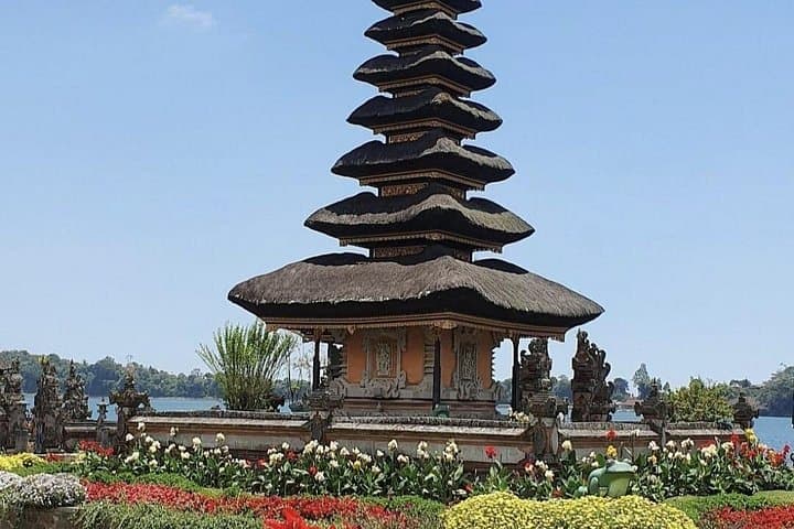 Sunrise Dolphins & Highland Temples: Lovina Beach to Bedugul Day Tour photo 4
