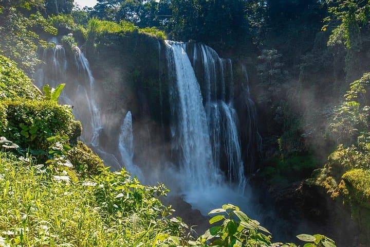 Yojoa Lake & Pulhapanzak Waterfall: Full-Day Private Tour from San Pedro Sula