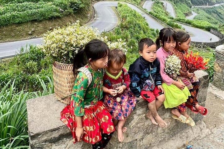 Ha Giang 2-Day Motorbike Loop: Ma Pi Leng & Dong Van Adventure photo 2
