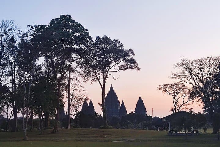 Sunrise at Punthuk Setumbu: Borobudur & Prambanan Full-Day Village Experience photo 2
