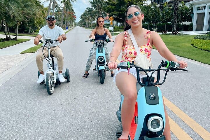 Naples 90-Minute Guided Electric Moped Tour of Downtown & Waterfront photo 6