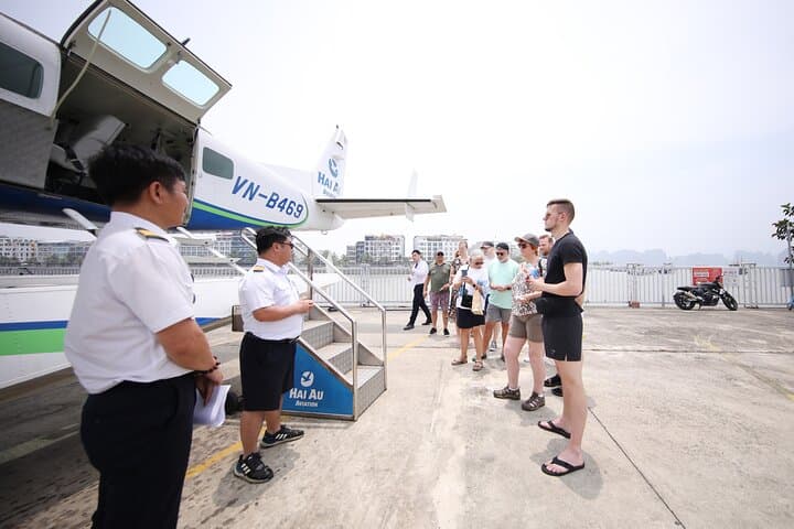 Ha Long Bay Seaplane Scenic Flight — 25-Minute Aerial Tour from Tuan Chau photo 6