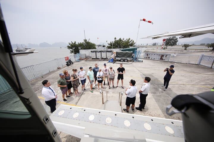 Seaplane Over Ha Long Bay: Private 25-Minute Charter Flight photo 3