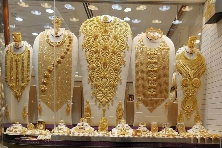 Explore Dubai's Gold Souk: Private 4-Hour Deira Market Tour photo 3