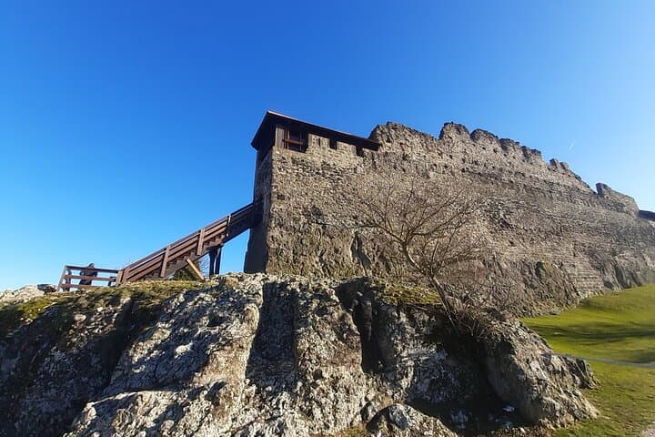 Hike to Visegrád Castle and Danube Sauna: Great Danube Bend Day Trip from Budapest photo 4