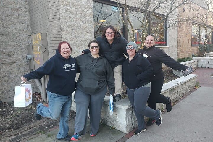 Lively Lake George Scavenger Hunt: Interactive Outdoor City Quest in Lake George NY photo 5