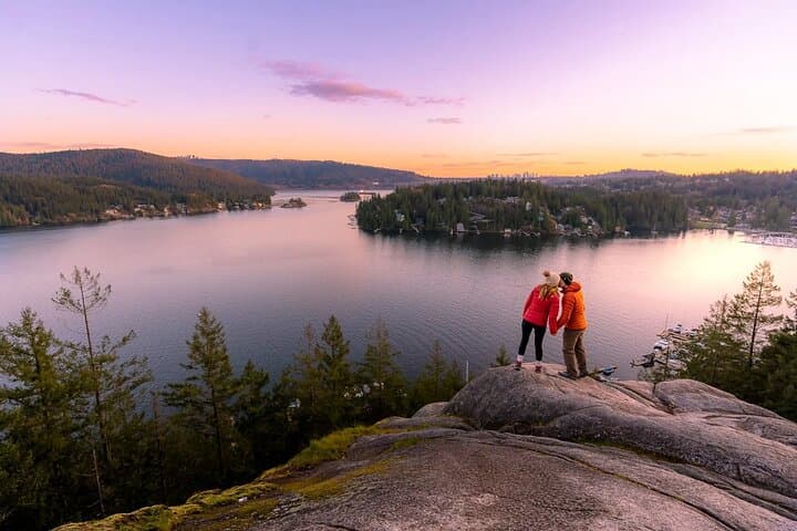 Lynn Canyon and Quarry Rock Private Tour — Suspension Bridge to Deep Cove Hike
