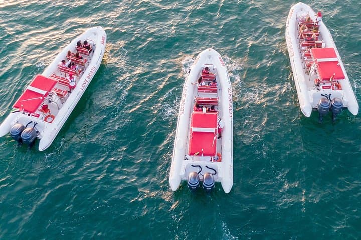 Dubai 100-Minute Speedboat Adventure: Marina, JBR, Atlantis & Burj Al Arab Views photo 4