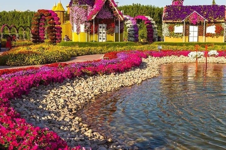 Dubai Miracle Garden & Butterfly Garden: Tickets, Tips, and What to Expect photo 2
