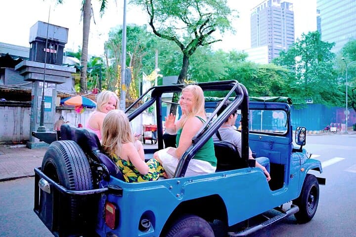 Half-Day Saigon City Tour — Reunification Palace, War Remnants & Ben Thanh Market photo 4