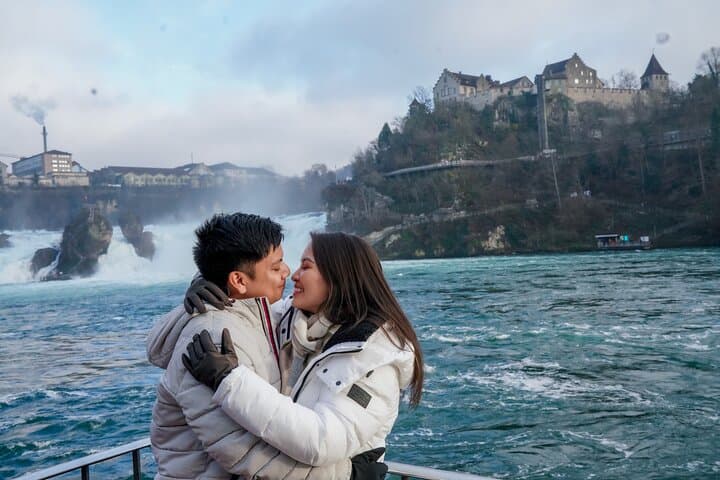 Private Rhine Falls Half-Day Tour from Zurich: Boat Ride, Views & Schaffhausen