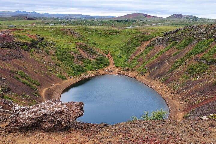 Private German-Speaking Golden Circle Tour from Reykjavík — Waterfalls, Geysers & Þingvellir photo 5