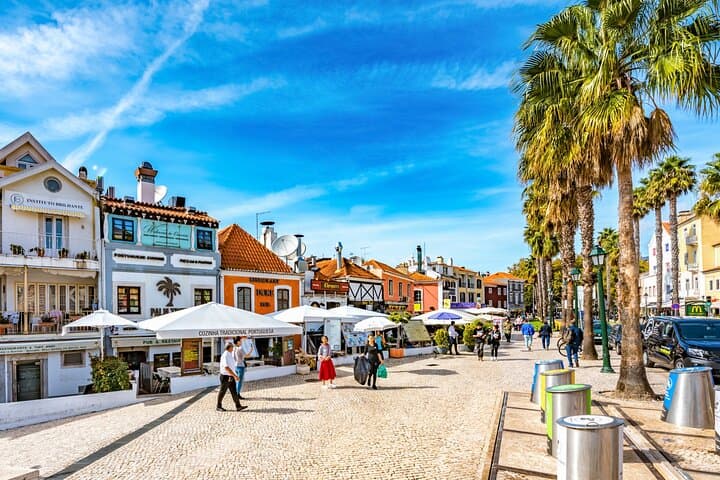 Sintra Shore Excursion from Lisbon: Pena Palace, Historic Sintra & Cascais Day Trip photo 4