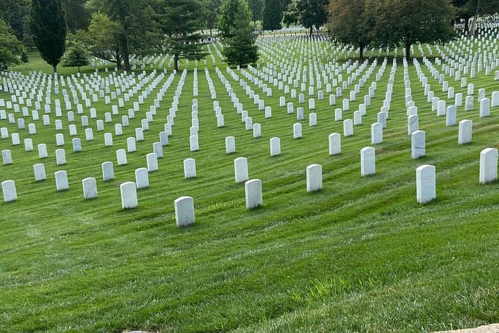 Private Arlington National Cemetery Tour — Changing of the Guard & Arlington House photo 4