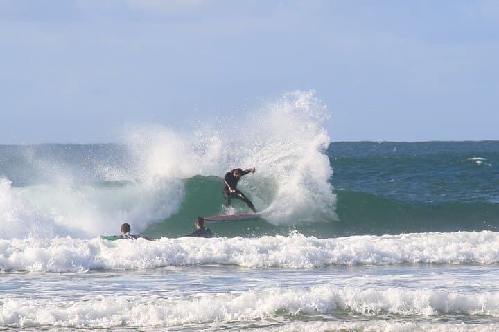 Lisbon Group Surf Lesson — Learn to Surf in 2 Hours at Carcavelos photo 6