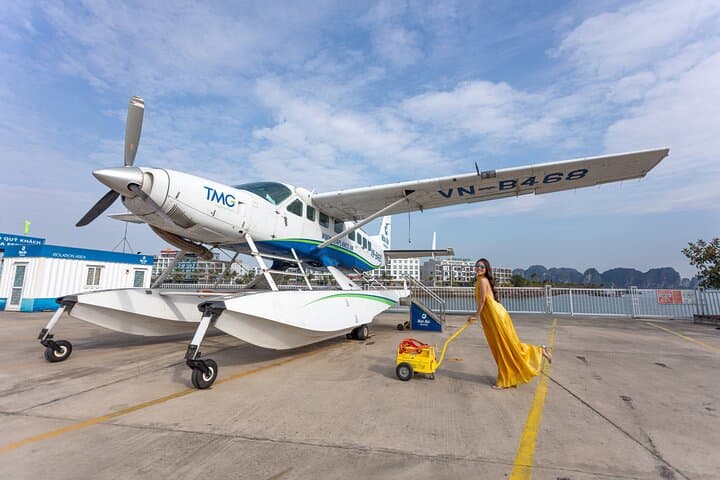 Halong Bay Seaplane Scenic Flight: 25-Minute Aerial Tour From Tuan Chau photo 4