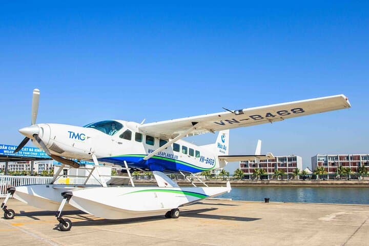 Seaplane Over Ha Long Bay: 25-Minute Aerial Sightseeing from Tuan Chau photo 2