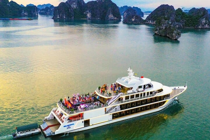 Sea Octopus Luxury Day Cruise in Halong Bay — VIP Day Trip to Sung Sot Cave, Luon Cave & Titov Island photo 3