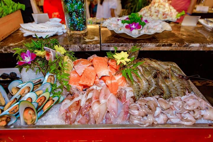 Sea Octopus Luxury Day Cruise: Halong Bay Highlights from Hanoi photo 4