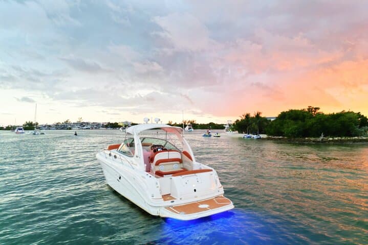 Private Captained Boat Tour in Miami: 2–4 Hour Private Harbor Cruise