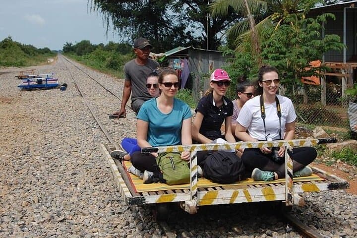 Battambang Day Trip from Siem Reap: Bamboo Train, Phnom Banan & Phnom Sampeau photo 6