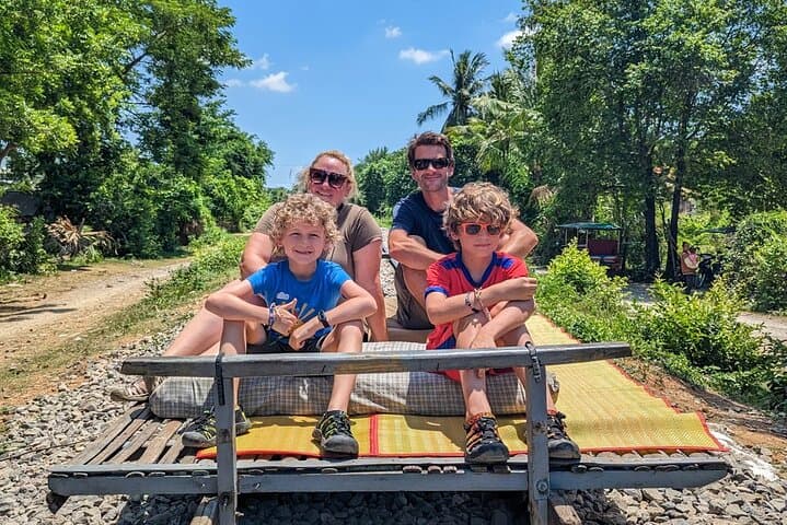 Battambang Day Trip from Siem Reap: Bamboo Train, Phnom Banan & Phnom Sampeau