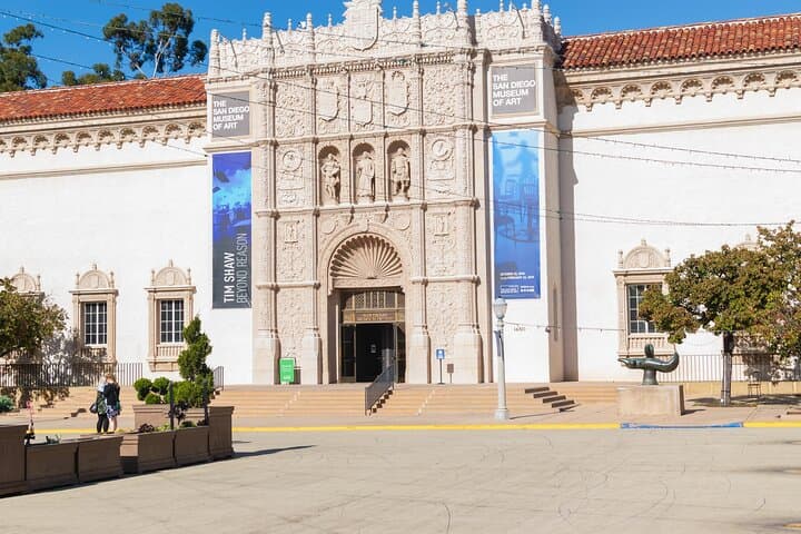 Newport Coastal Charms: Private Balboa Peninsula Walking Tour photo 6