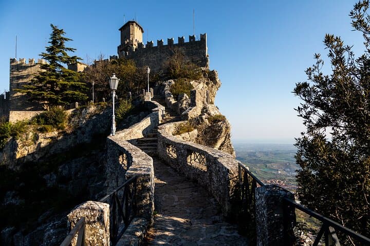 San Marino Private Walking Tour: Historic Center & Panoramic Views photo 2