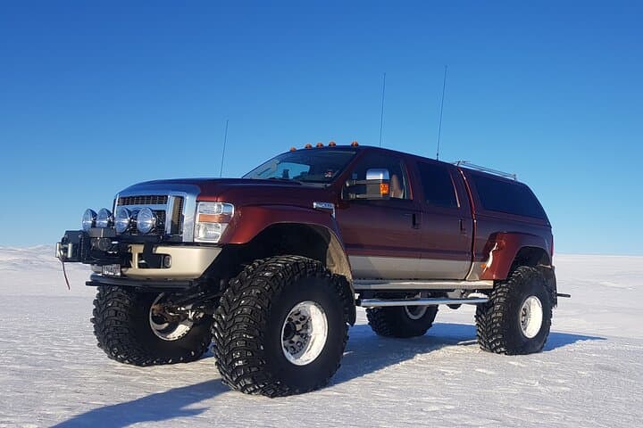Super-Jeep Glacier Tour on Vatnajökull — Ride to Iceland’s Ice Cap photo 3