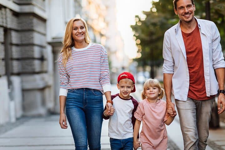 Scottsdale Family Fun: Art, Shops & Scenic Waterfront Strolls