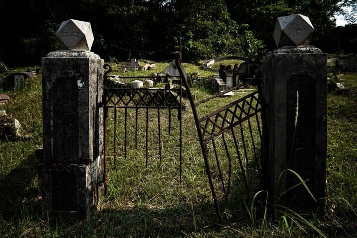 Galveston Dark Side Cemetery Walking Tour — Private 2‑Hour Historical Ghost Walk photo 3