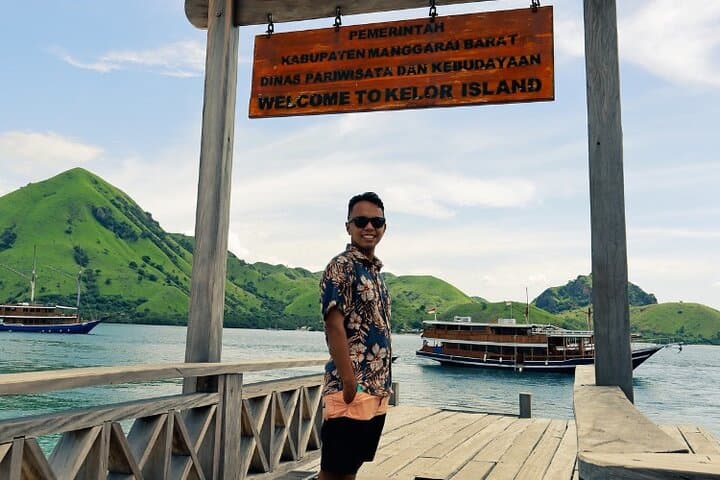 Komodo National Park One-Day Tour: Padar, Komodo & Manta Snorkel photo 5