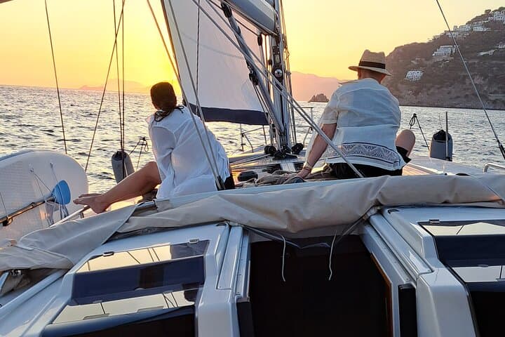 Amalfi Coast Small-Group Sailing Tour with Aperitif photo 4