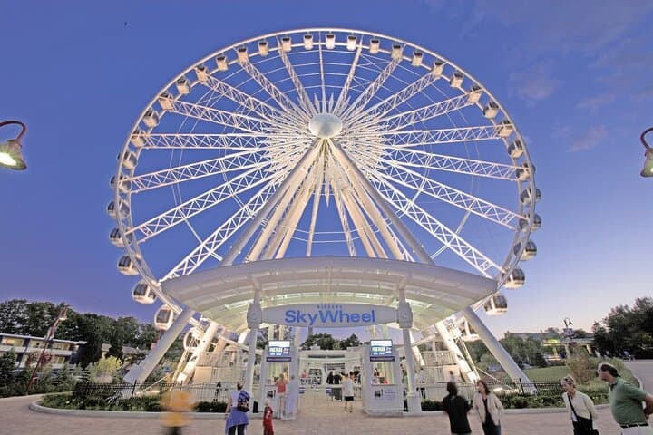 Niagara Falls Day & Evening Tour from Toronto with Niagara SkyWheel — Full-Day Guided Excursion photo 2