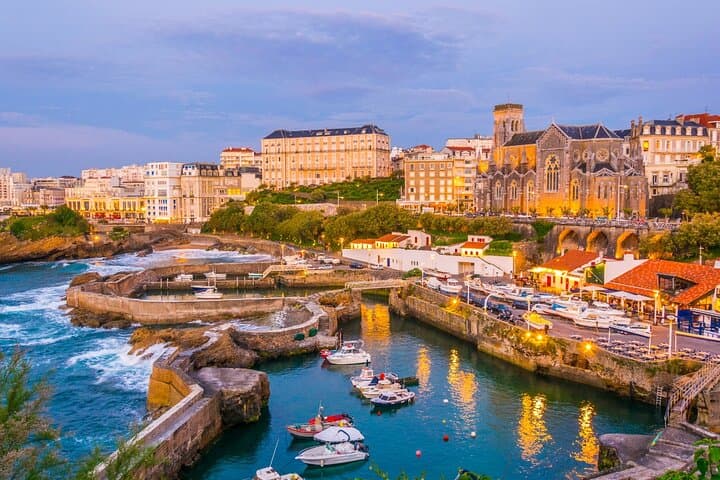 San Sebastián and Biarritz Private Day Tour from Bilbao photo 2