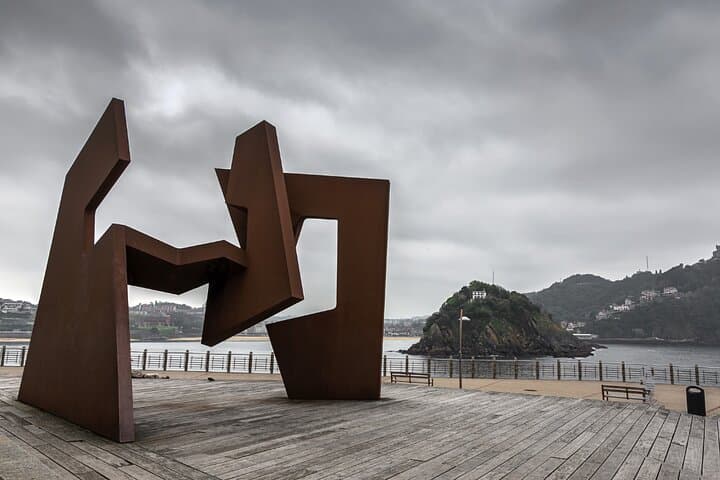 San Sebastián and Biarritz Private Day Tour from Bilbao photo 3