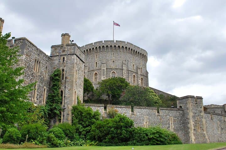 Day Tour to Windsor Castle, Bath and Stonehenge from London — History, Tips & Practical Guide photo 5