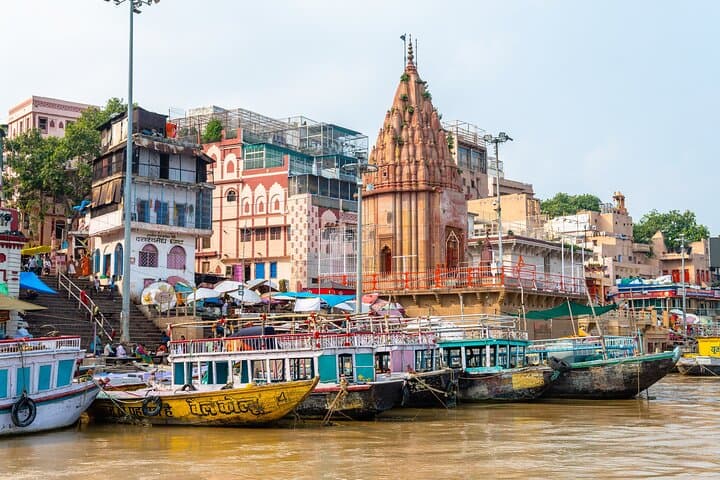 Morning Rituals and River Life: Half-Day Private Guided Tour of Varanasi photo 2