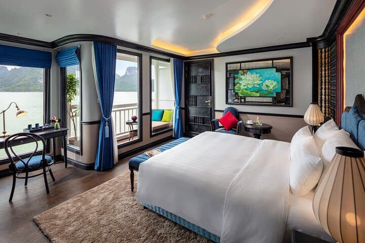 3-Day La Casta Cruise: Explore Halong & Lan Ha Bay in Luxury photo 5