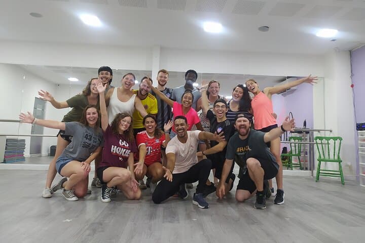 Barranquilla Carnival Dance Class: Learn Cumbia, Champeta & Salsa photo 5