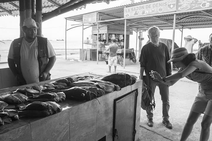 Taste of Ecuador: Manta Fish Market, Pacoche Rainforest & Montecristi Hat Tour photo 3