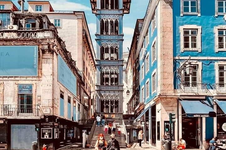 Lisbon Private Half-Day Walking Tour — Alfama, Story Center & Augusta Arch photo 3